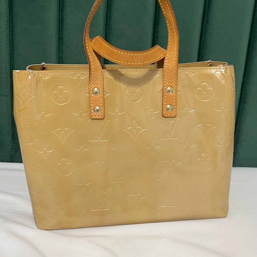 Louis Vuitton Vernis Reade PM